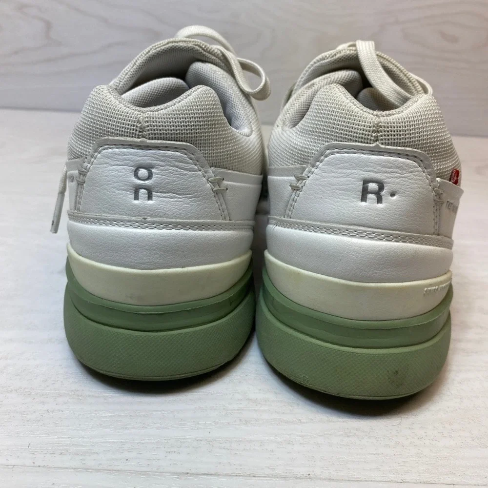 On Mens 11 The Roger Advantage Sneakers Tennis White Green Leather CloudTec Shoe